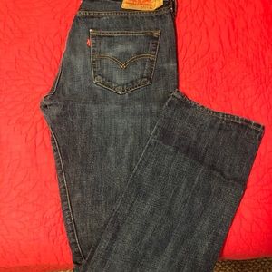 Men’s Levi blue jeans